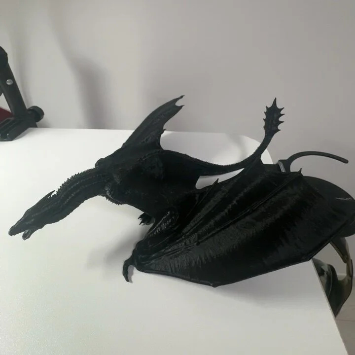 3D Printing Article - Фигурка Летающего Дракона, напечатанная на 3D-принтере,