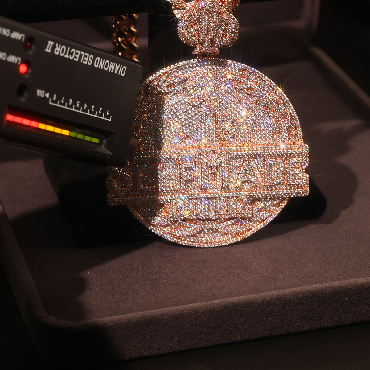 Кулон «Self Made» с кубическим – обзор и цена 3D Printing Jewellery